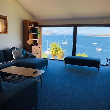 Sullivans Cove Apartments Hobart Exteriör bild The lounge at the Lodge