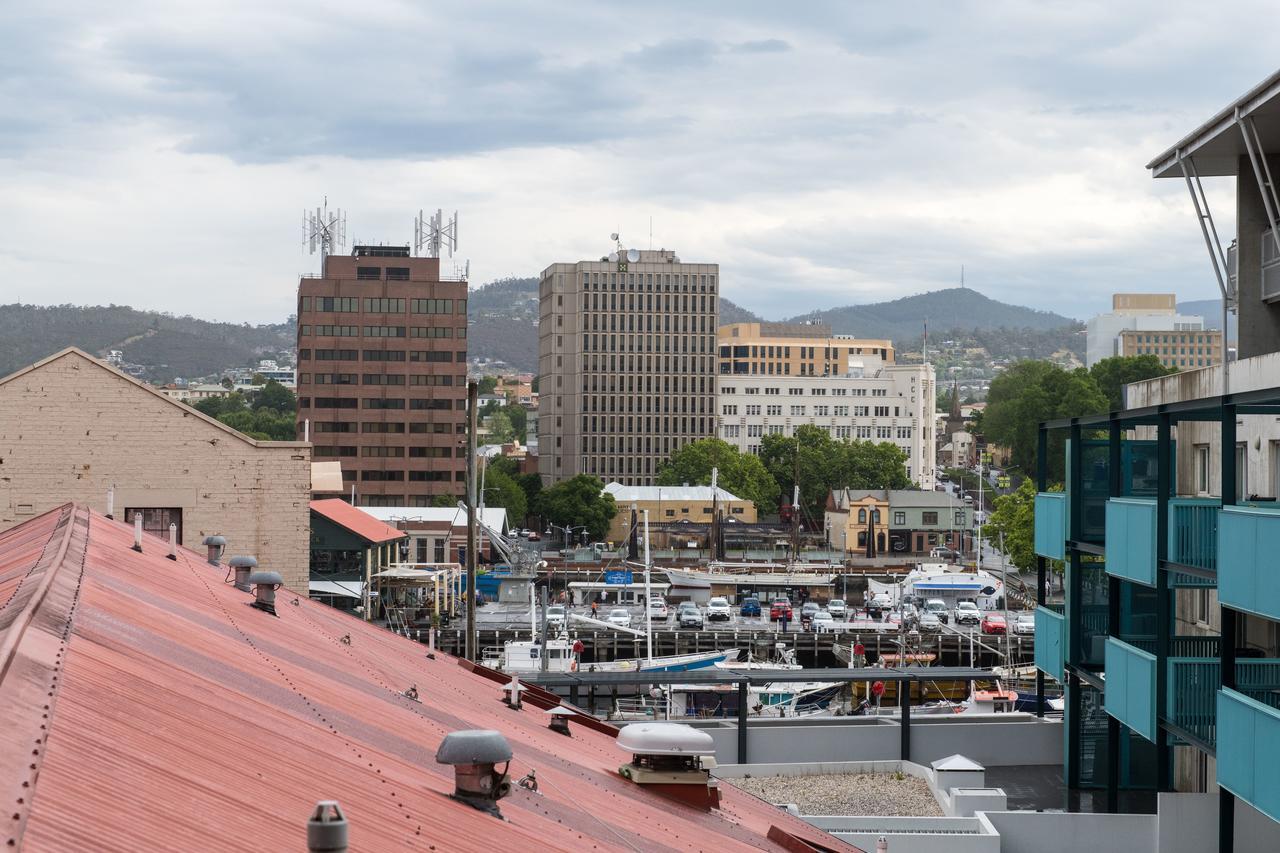 Sullivans Cove Apartments Hobart Exteriör bild Albuquerque skyline