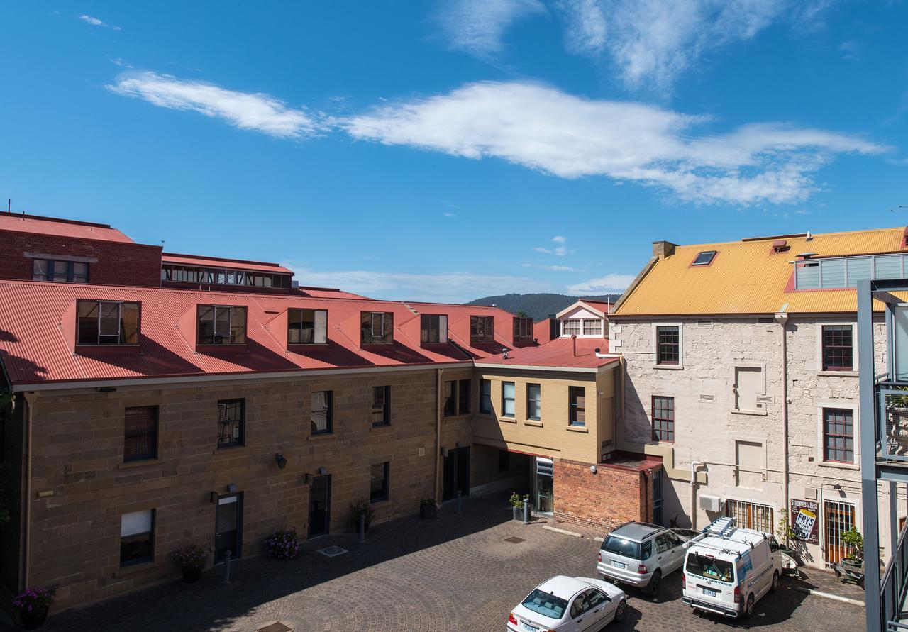Sullivans Cove Apartments Hobart Exteriör bild The Old Biscuit Mill