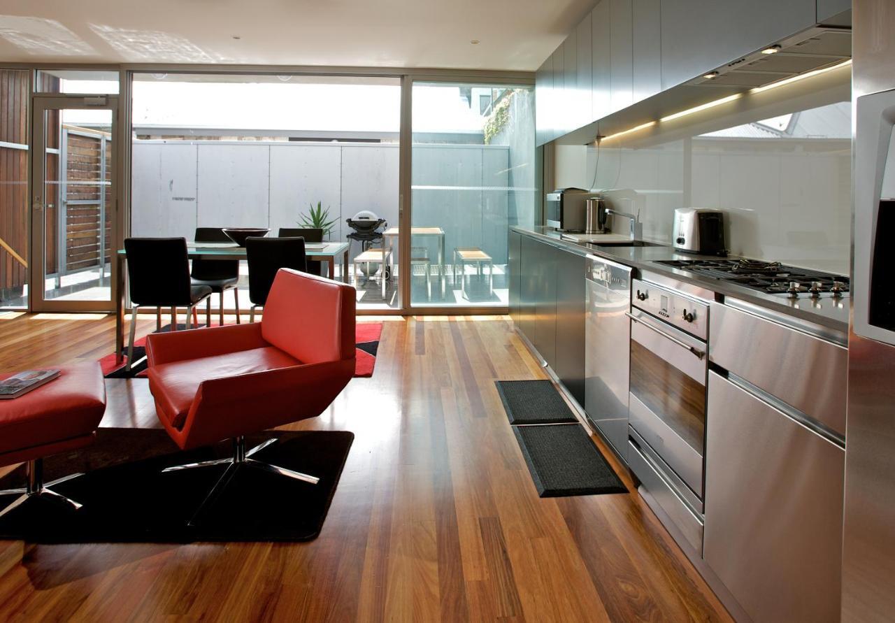 Sullivans Cove Apartments Hobart Rum bild A modern kitchen